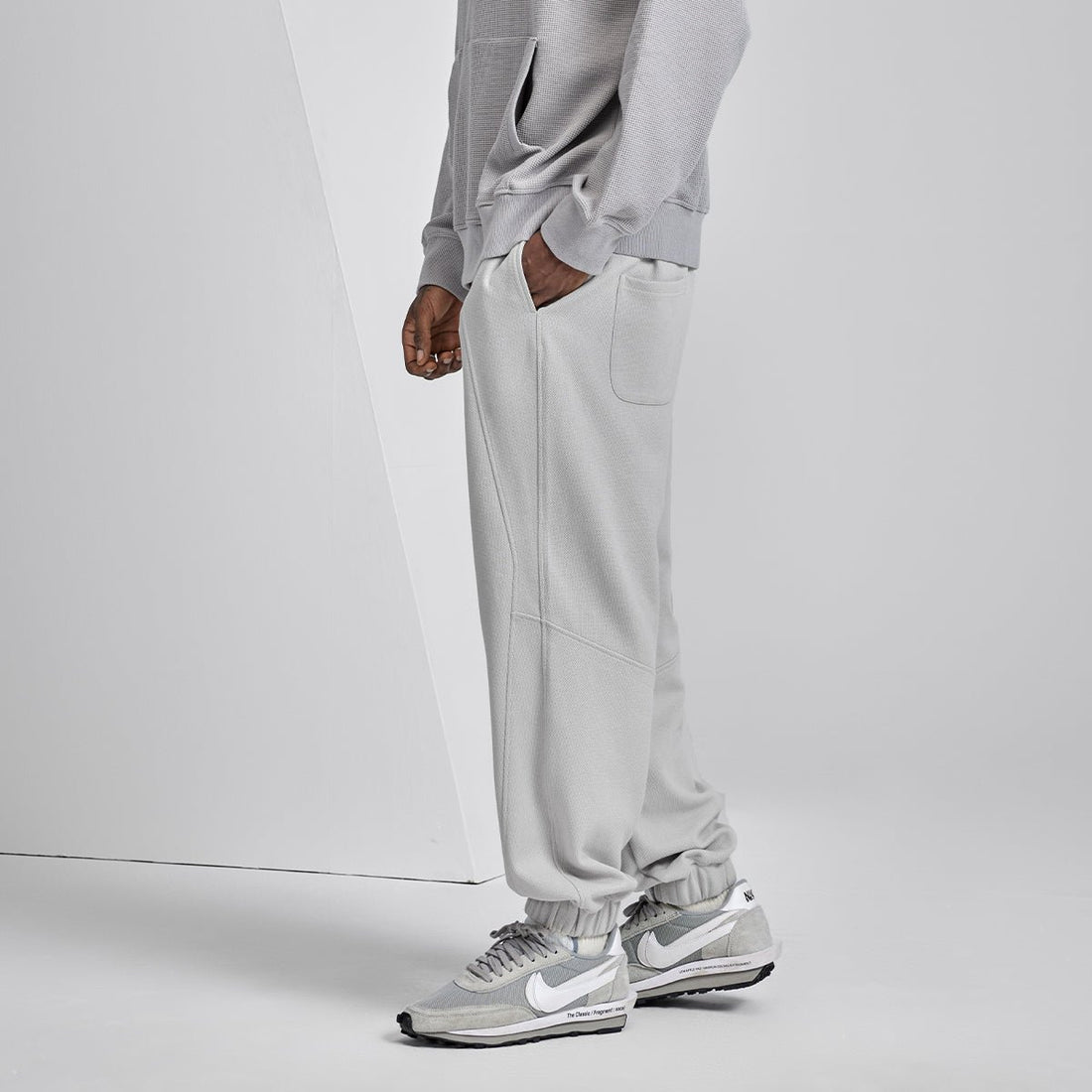 Relaxed Geometric Seam-detail Grey Cotton-blend Sweatpants - 0cm