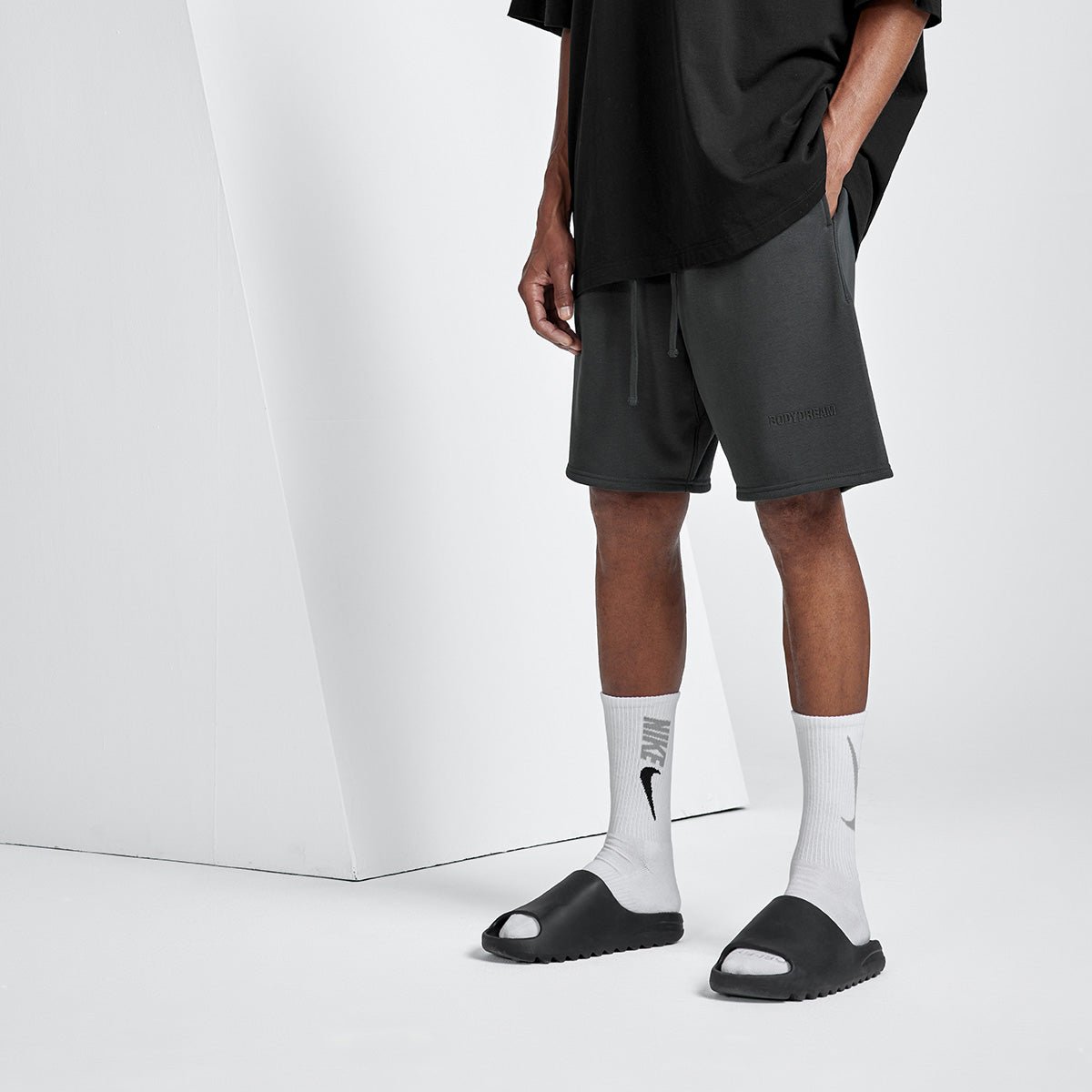 Relaxed Heavyweight Black Track Shorts - 0cm