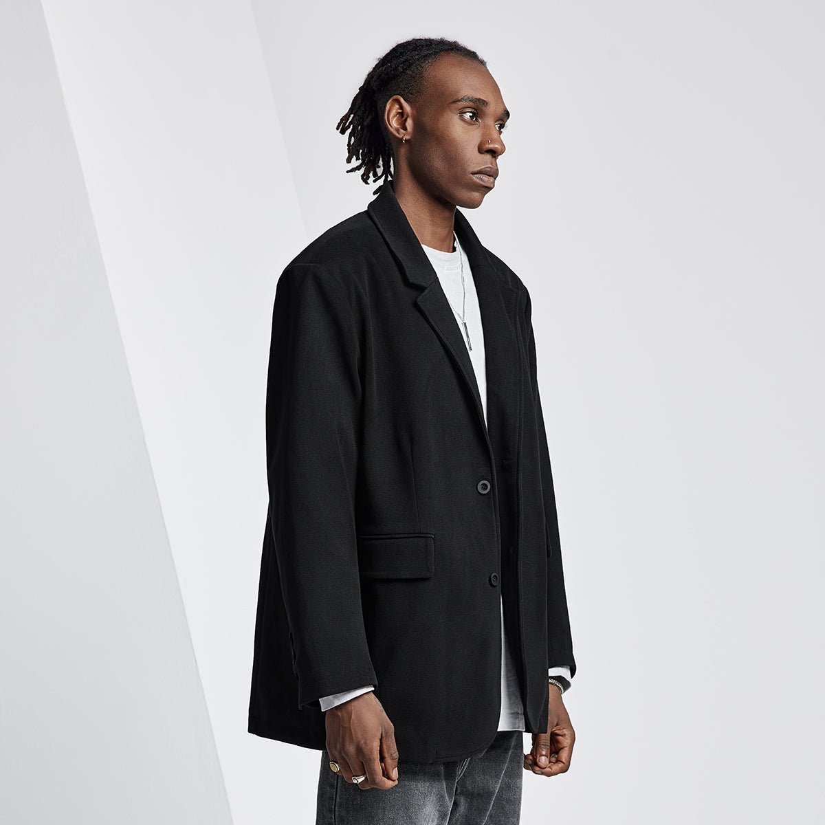 Relaxed Single breasted Black Blazer   0cm