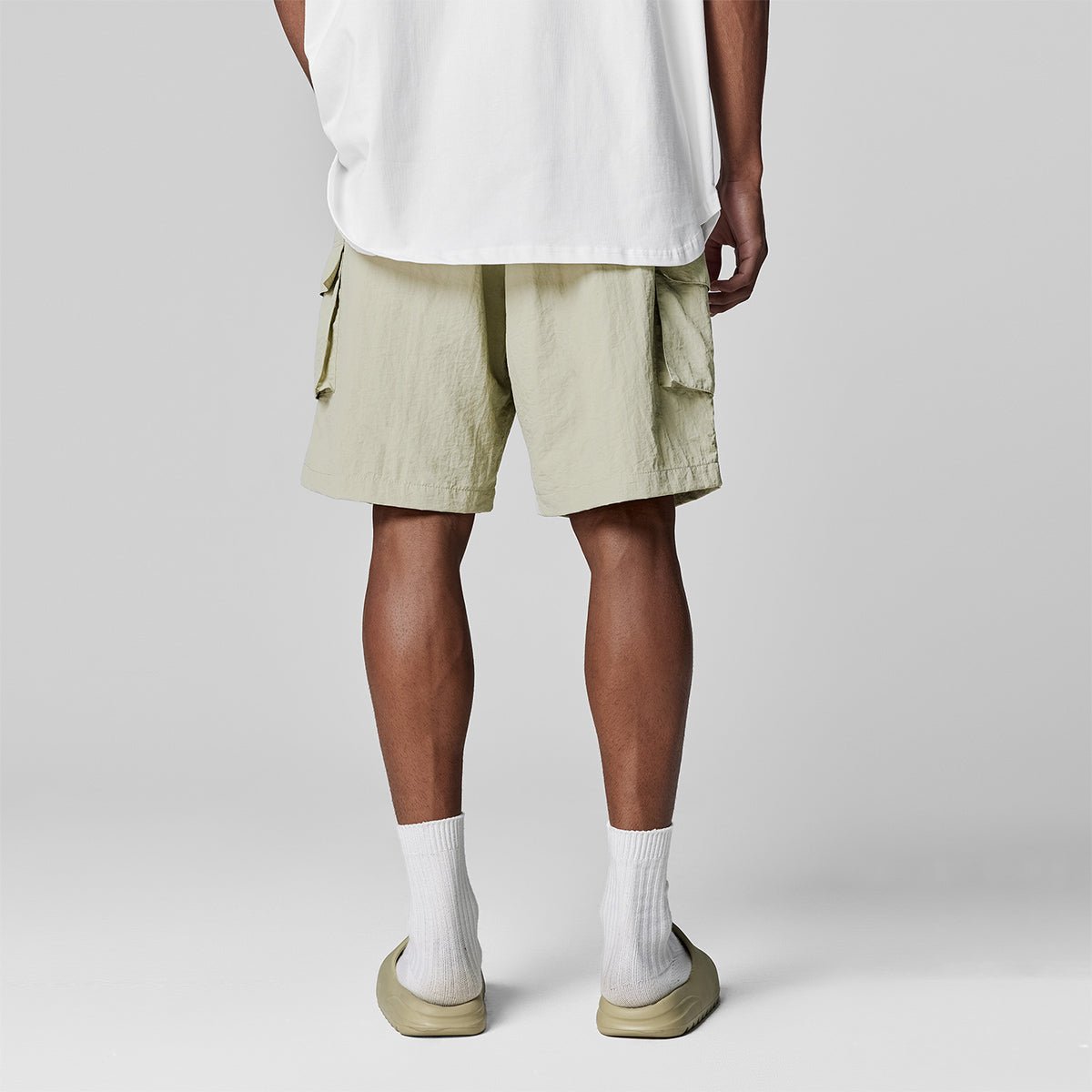 Retro Lightweight Woven Green Cargo Shorts   0cm