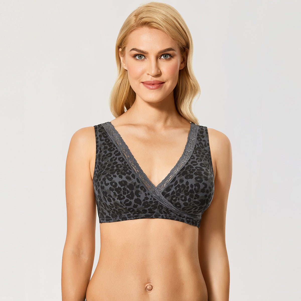 Self Adjusting Stretch Wireless Breastfeeding Support Black Nursing Bra   0cm