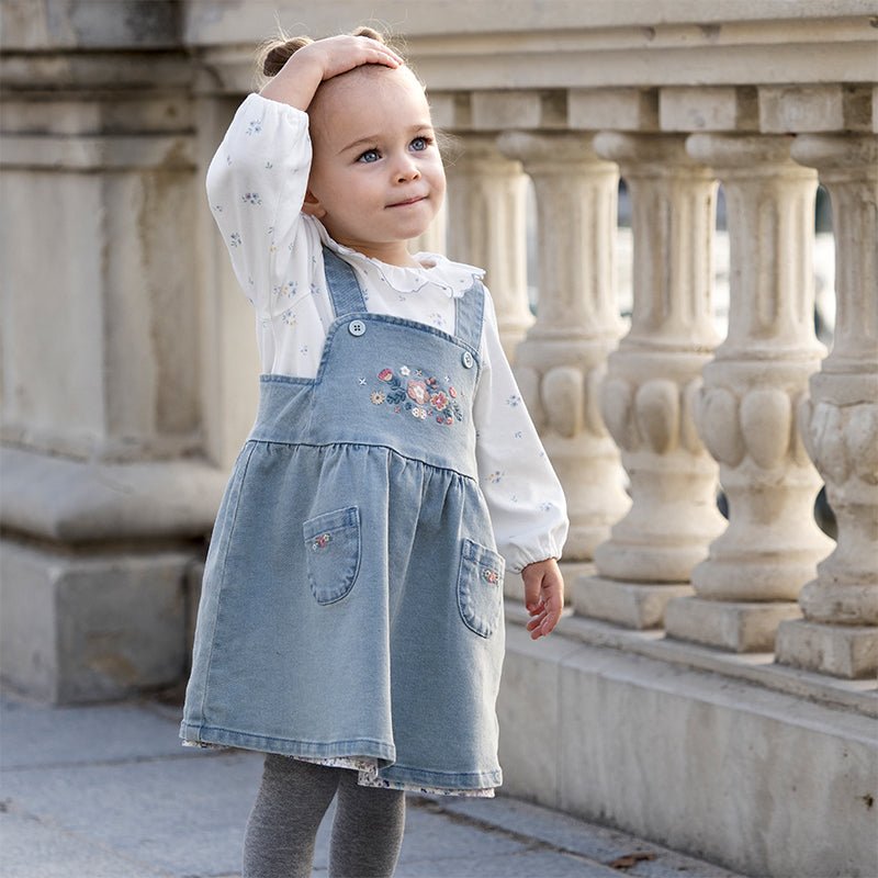 Spring Flower Embroidery Girl Blue Suspender Denim Dress Spring Flower Embroidery Girl Blue Suspender Denim Dress