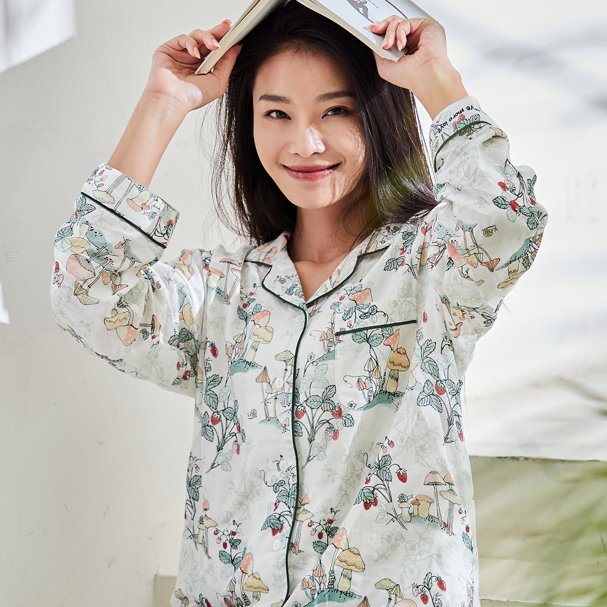 Spring Season Double layer Long Sleeve Women Green Pyjama Set   0cm