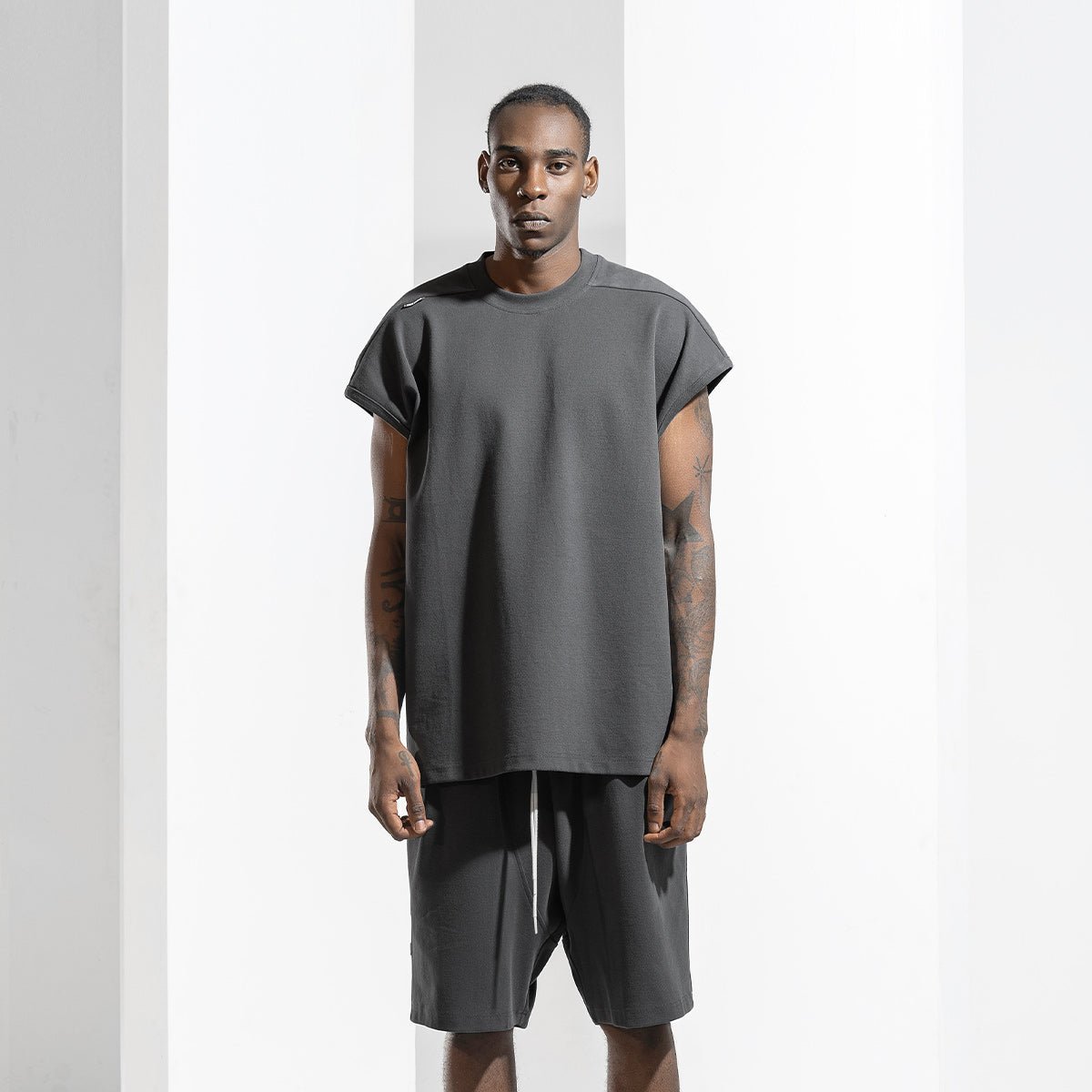 Straight Road Heavyweight Cap sleeve Boxy fit Charcoal Tank Top   0cm