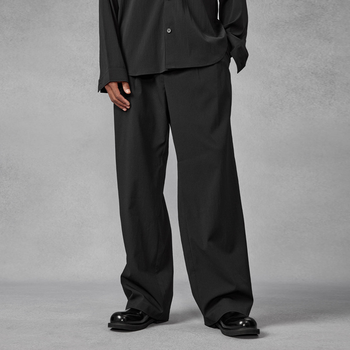 Straight Strap Wide Fit Black Tailored Pants   0cm