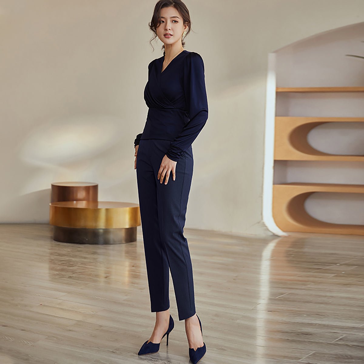 Tailored Navy Mid Waist Pants   0cm