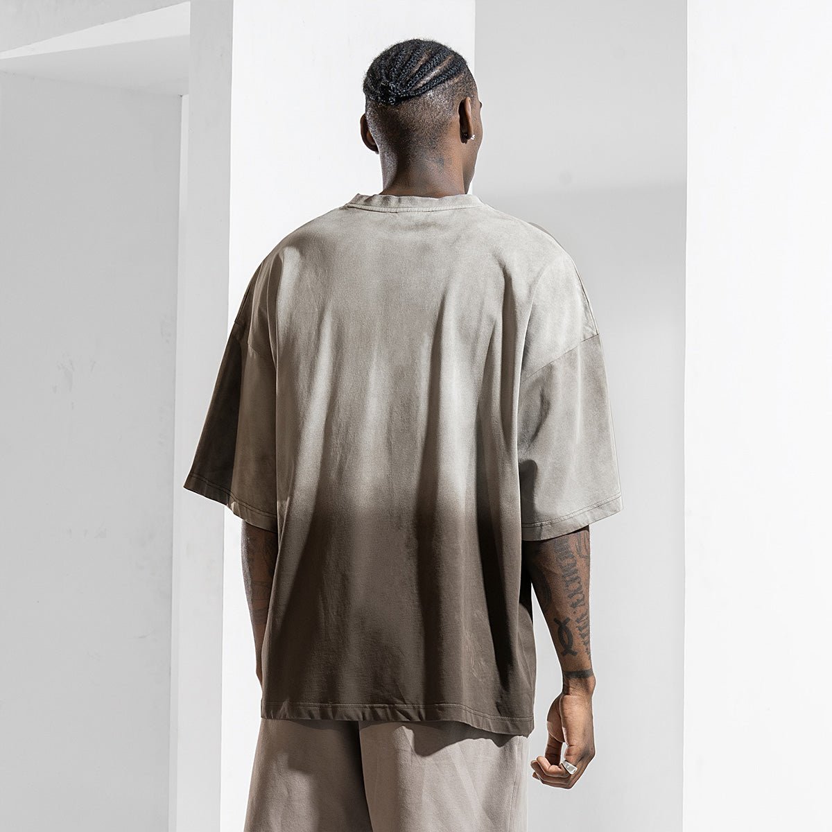 Times Drifter Distressed Effect Gradient Mocha Tee   0cm