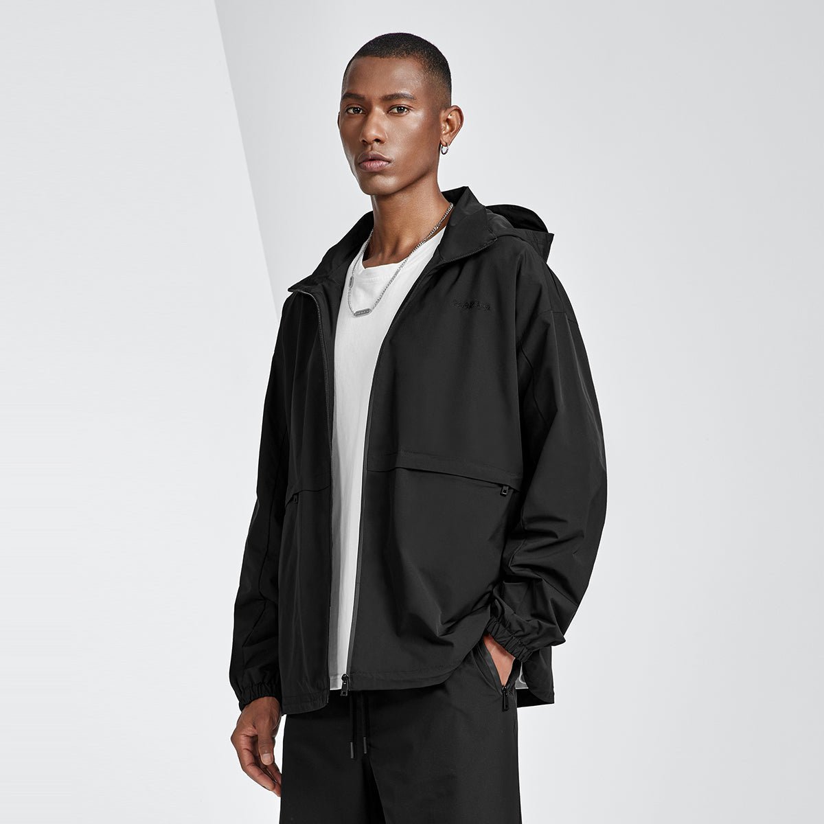 Transport Relaxed Fit Hooded Black Windbreaker Jacket   0cm