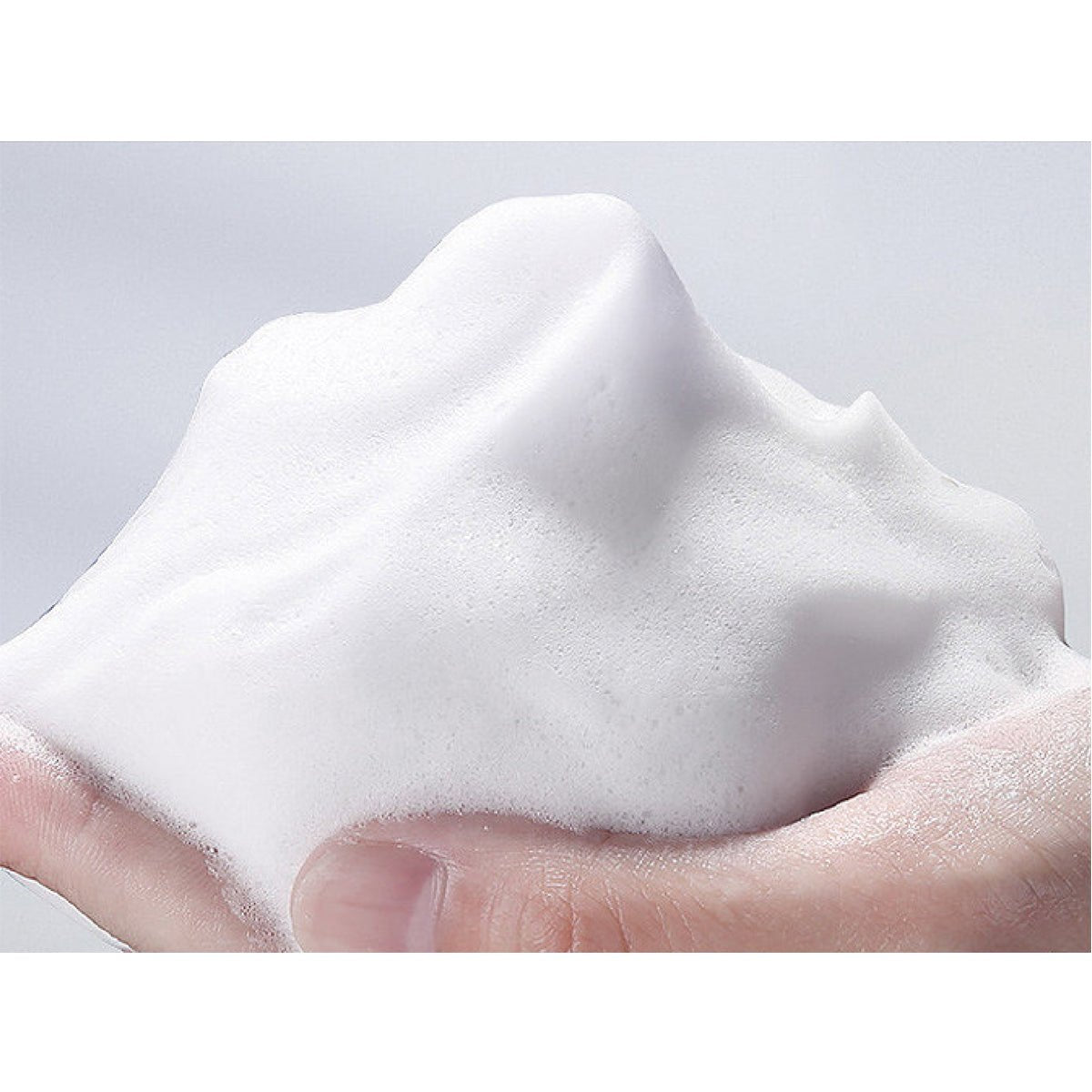 Volcanic Clay Pore Cleanser 150m   0cm