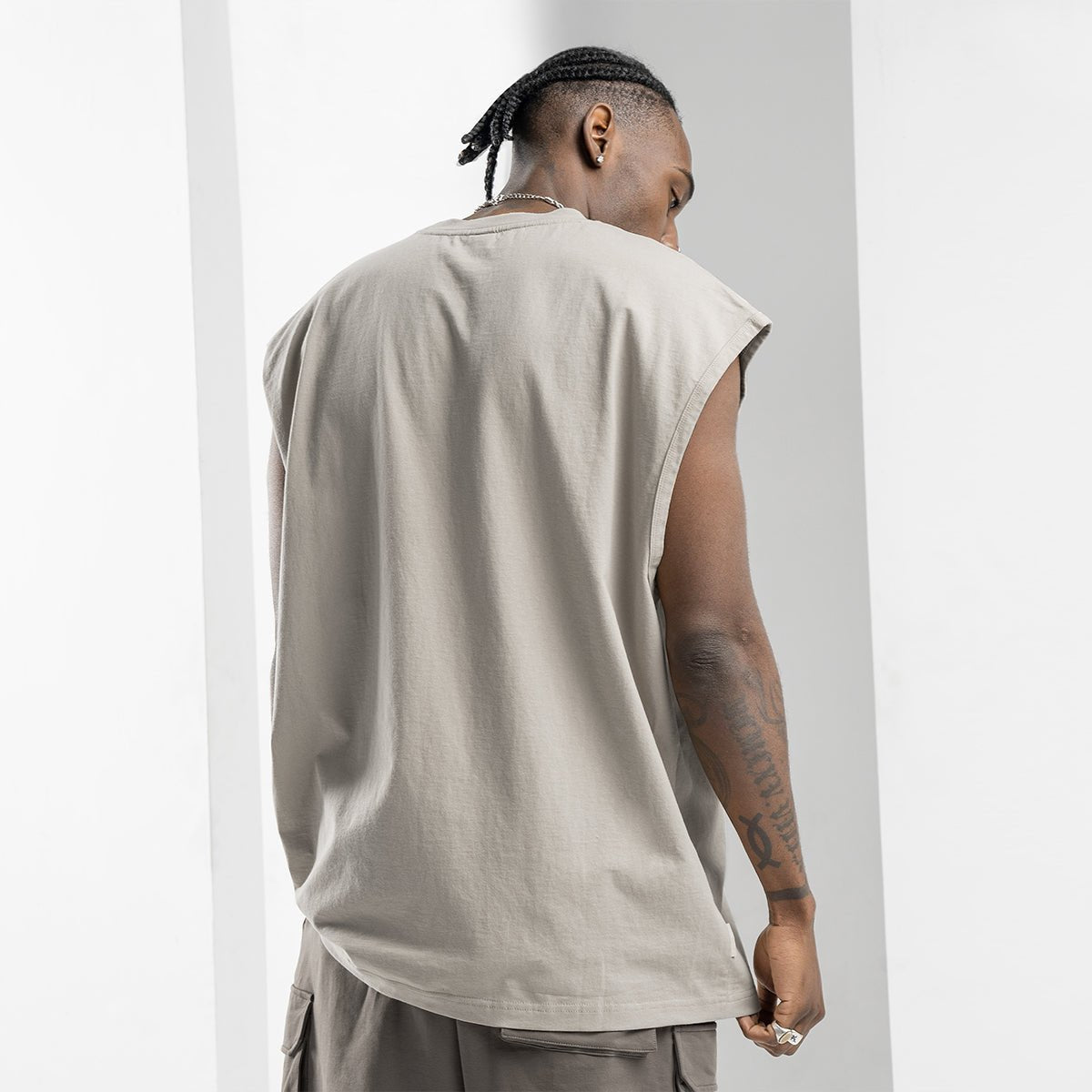 Warm Up Sleeveless Khaki Active Tank Top   0cm